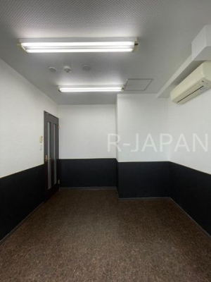 ���̑����ρ@�G���g�����X