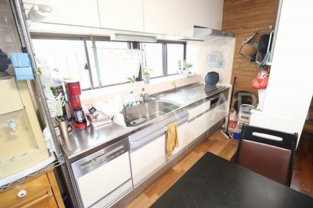 �o���R�j�[�@�L�b�`��