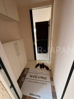 ���ց@-
