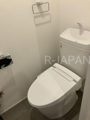 �g�C���@���Ў{�H��