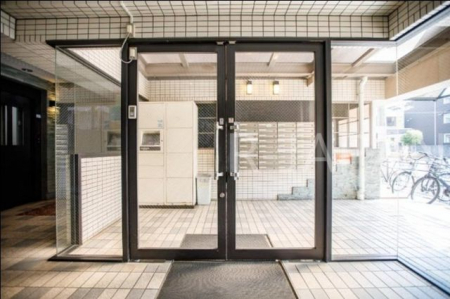 �G���g�����X�@�Ԏ�}