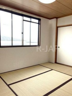 ���̑����ρ@���r���O