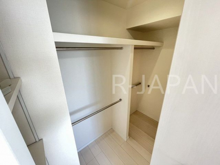 [@֗ȃEH[NCN[[bgtŎ[yX