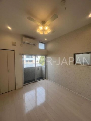 ���r���O�@���r���O