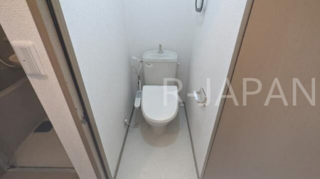 �g�C���@�g�C��