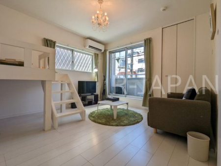 ���̑����ρ@���r���O