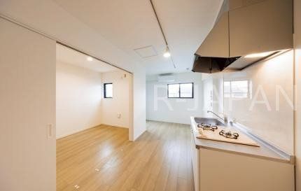 ���r���O�@���r���O