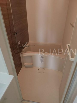 �����@����